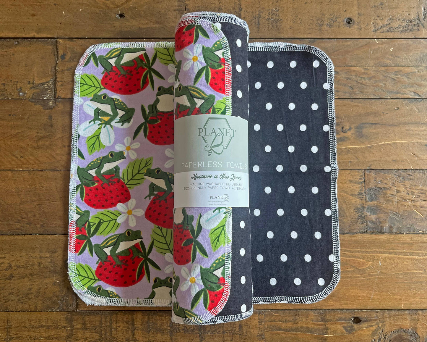 Paperless Towels - Strawberry Frogs