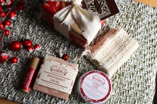 Peppermint Gift Wrapped Bundle